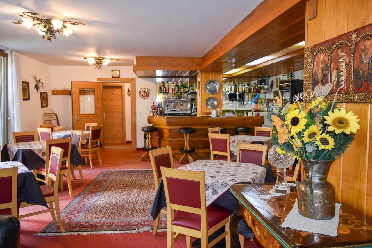 Hotel Europa Madonna di Campiglio Luaran gambar